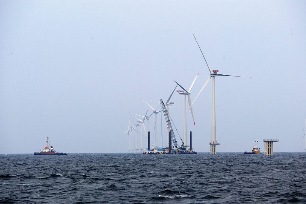 offshorewindturbinesboatinstallation WindEurope