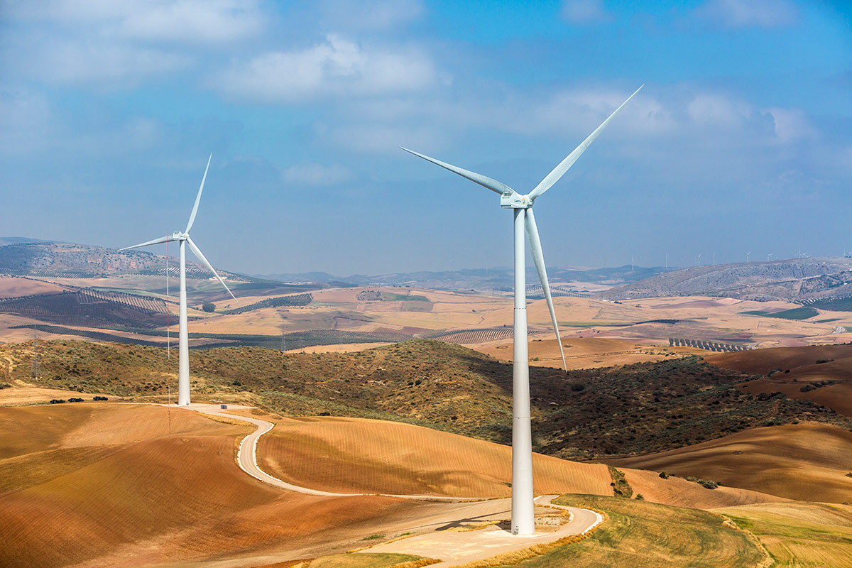 Spain returns to wind energy with record low prices | WindEurope